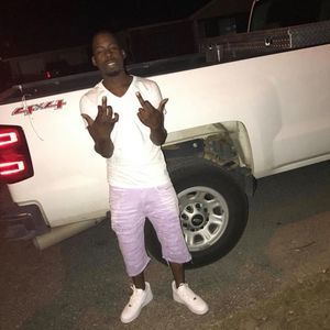 Meet your Posher, Deandre